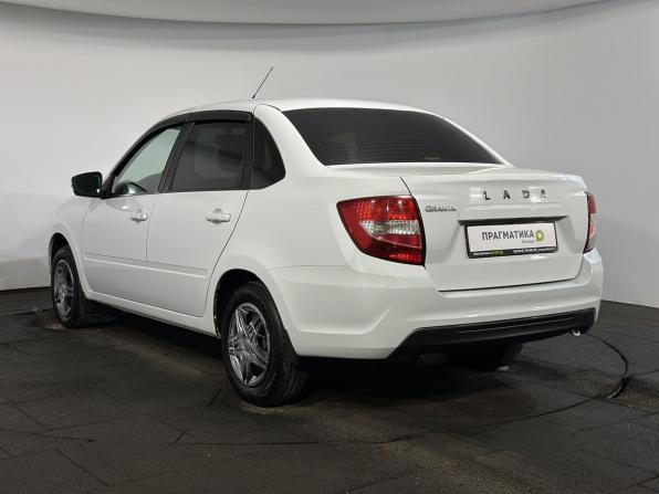 Lada (ВАЗ) Granta I Рестайлинг с пробегом 2022 года, цена 719 900 рублей, 64114 км, седан, Автокод Объявления