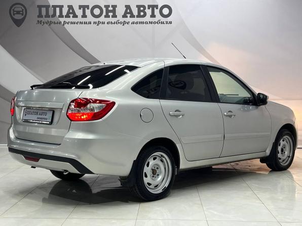 Lada (ВАЗ) Granta I Рестайлинг с пробегом 2019 года, цена 709 000 рублей, 76000 км, хэтчбек, Автокод Объявления