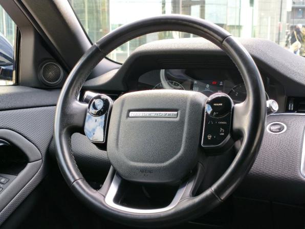 Land Rover Range Rover Evoque II с пробегом 2019 года, цена 3 800 000 рублей, 68910 км, внедорожник, Автокод Объявления
