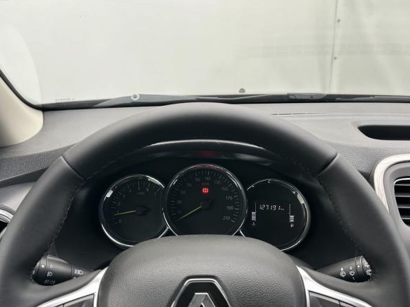 Renault Sandero II Рестайлинг с пробегом 2018 года, цена 840 000 рублей, 127181 км, хэтчбек, Автокод Объявления