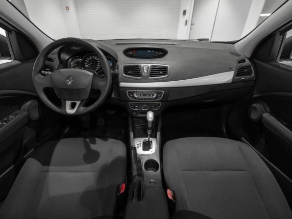 Renault Megane III Рестайлинг с пробегом 2012 года, цена 580 000 рублей, 192762 км, хэтчбек, Автокод Объявления