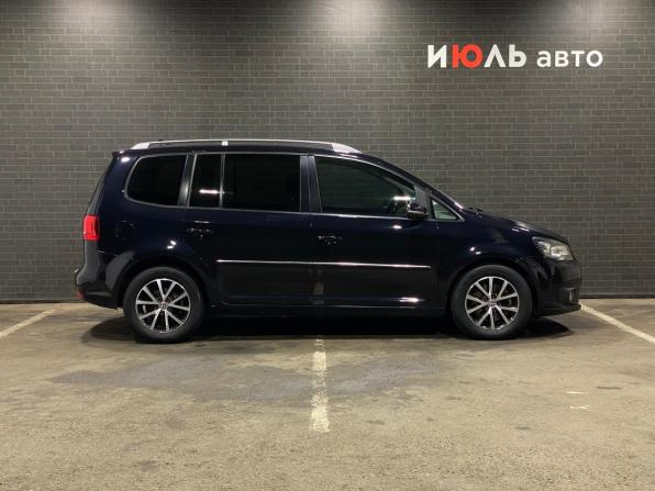 Volkswagen Touran I Рестайлинг 2 с пробегом 2012 года, цена 1 240 000 рублей, 108207 км, компактвэн, Автокод Объявления