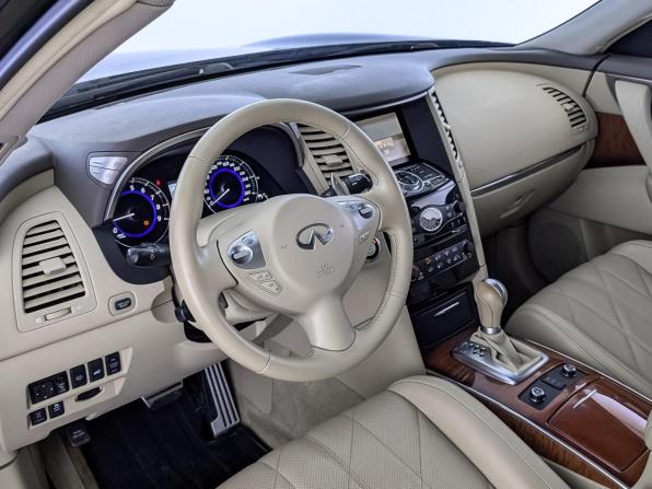 Infiniti QX70 с пробегом 2017 года, цена 3 065 000 рублей, 129407 км, внедорожник, Автокод Объявления