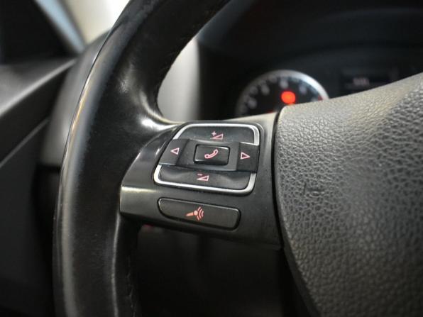 Volkswagen Tiguan I Рестайлинг с пробегом 2012 года, цена 999 000 рублей, 195939 км, внедорожник, Автокод Объявления