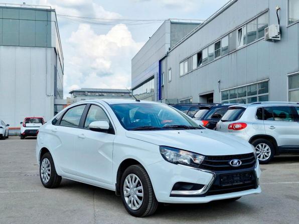 Lada (ВАЗ) Vesta I с пробегом 2017 года, цена 815 000 рублей, 99943 км, седан, Автокод Объявления