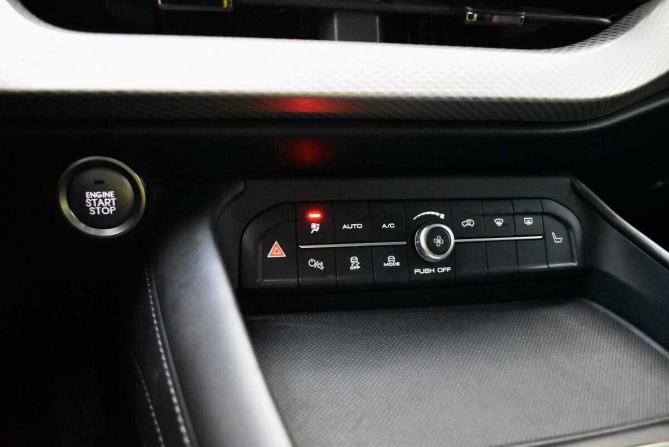 Haval F7 I Рестайлинг с пробегом 2022 года, цена 1 970 000 рублей, 28893 км, внедорожник, Автокод Объявления