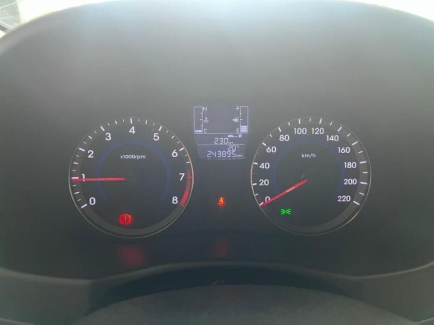 Hyundai Solaris I Рестайлинг Ярославль  - изображение 10