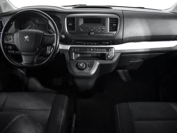 Peugeot Traveller I с пробегом 2018 года, цена 2 550 000 рублей, 123000 км, минивэн, Автокод Объявления