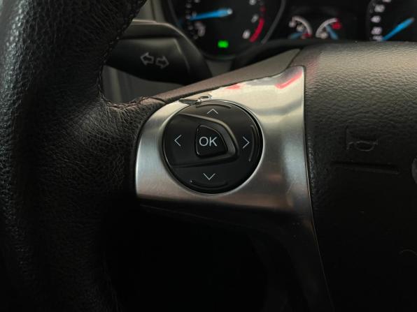 Ford Focus III с пробегом 2012 года, цена 619 000 рублей, 196567 км, хэтчбек, Автокод Объявления