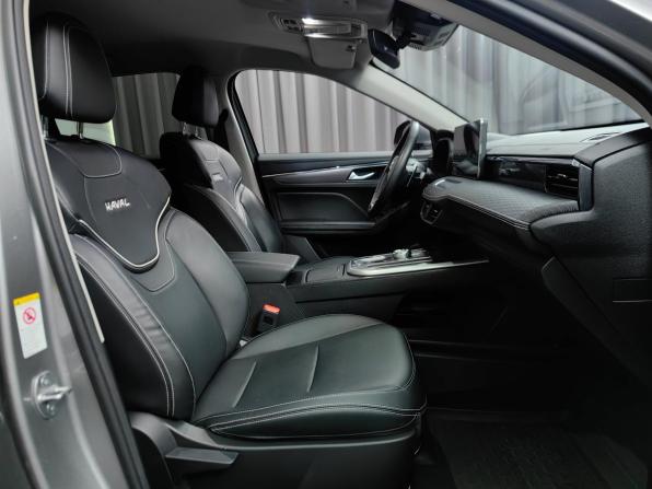 Haval Jolion I с пробегом 2023 года, цена 1 777 000 рублей, 49374 км, внедорожник, Автокод Объявления