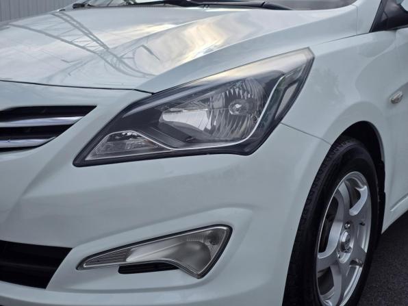 Hyundai Solaris I Рестайлинг с пробегом 2015 года, цена 999 000 рублей, 143310 км, хэтчбек, Автокод Объявления