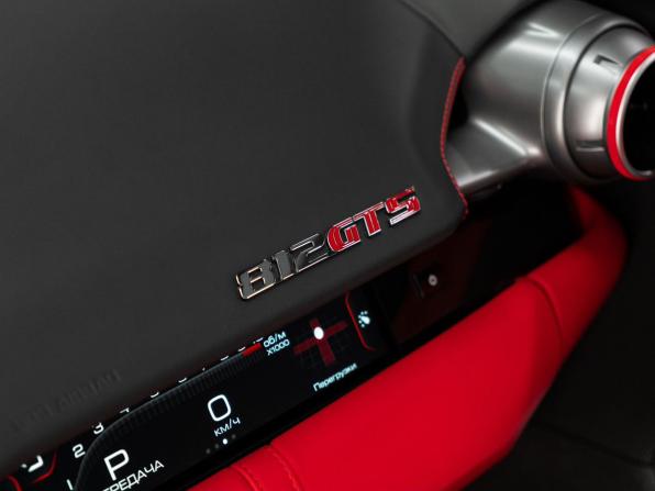 Ferrari 812 с пробегом 2020 года, цена 46 316 000 рублей, 3484 км, родстер, Автокод Объявления