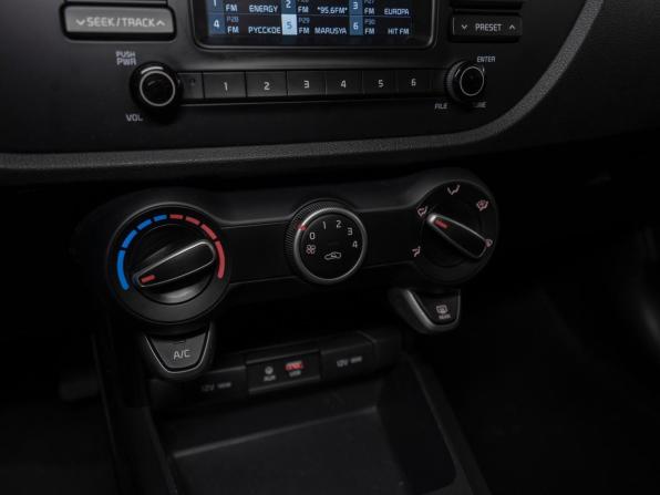 Kia Rio IV с пробегом 2018 года, цена 1 590 000 рублей, 66537 км, хэтчбек, Автокод Объявления