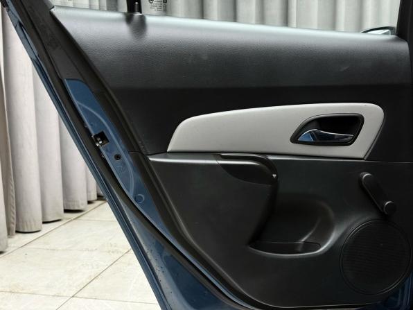 Chevrolet Cruze I Рестайлинг с пробегом 2013 года, цена 829 000 рублей, 92909 км, седан, Автокод Объявления