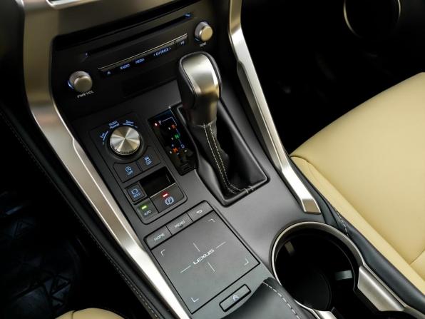 Lexus NX I Рестайлинг с пробегом 2019 года, цена 3 500 000 рублей, 30525 км, внедорожник, Автокод Объявления