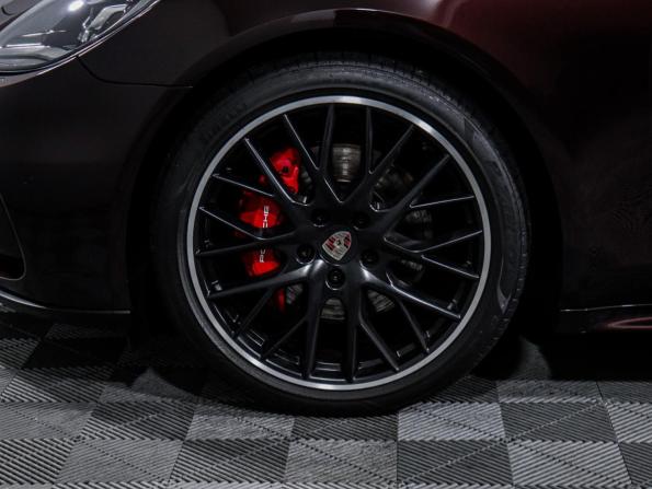 Porsche Panamera II с пробегом 2019 года, цена 7 050 000 рублей, 138049 км, универсал, Автокод Объявления
