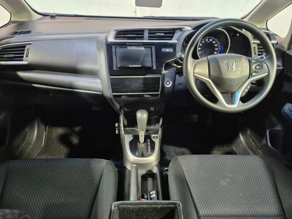 Honda Fit III Рестайлинг с пробегом 2019 года, цена 1 239 000 рублей, 88900 км, хэтчбек, Автокод Объявления
