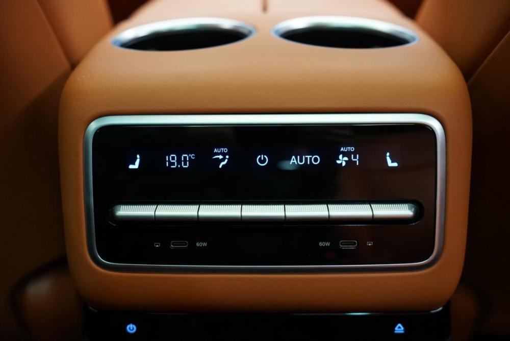 Li Auto (Lixiang) L9 I Крым  - изображение 32
