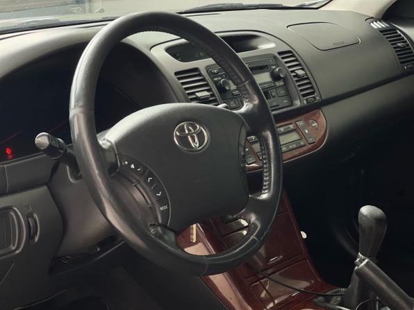 Toyota Camry V (XV30) с пробегом 2004 года, цена 699 000 рублей, 461751 км, седан, Автокод Объявления