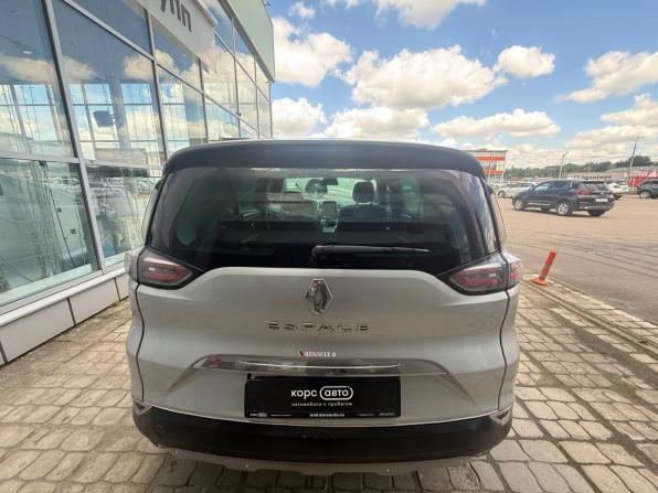Renault Espace V с пробегом 2017 года, цена 1 650 000 рублей, 168003 км, минивэн, Автокод Объявления