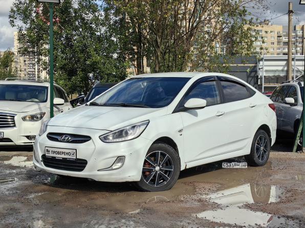 Hyundai Solaris I с пробегом 2013 года, цена 529 000 рублей, 235000 км, седан, Автокод Объявления