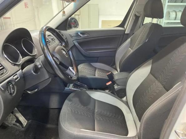 Skoda Yeti I Рестайлинг с пробегом 2014 года, цена 1 179 000 рублей, 162120 км, внедорожник, Автокод Объявления