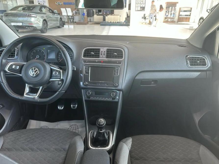 Volkswagen Polo V Рестайлинг Екатеринбург  - изображение 16