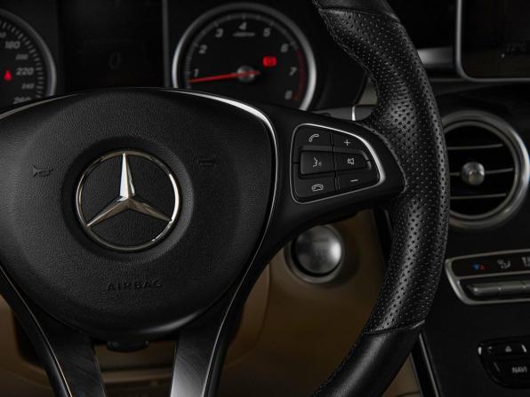 Новый Mercedes-Benz GLC I (X253) 2019 года, цена 3 930 000 рублей, внедорожник, Автокод Объявления