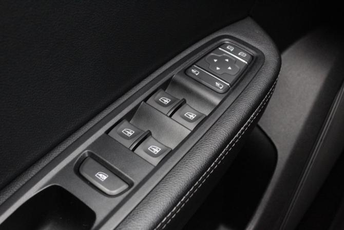 Renault Arkana I с пробегом 2020 года, цена 1 600 000 рублей, 117604 км, внедорожник, Автокод Объявления