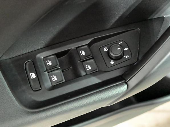 Volkswagen Taos I с пробегом 2021 года, цена 3 130 000 рублей, 24456 км, внедорожник, Автокод Объявления
