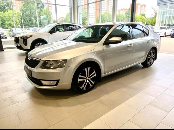 Skoda Octavia III (A7) с пробегом 2013 года, цена 985 000 рублей, 294581 км, лифтбек, Автокод Объявления