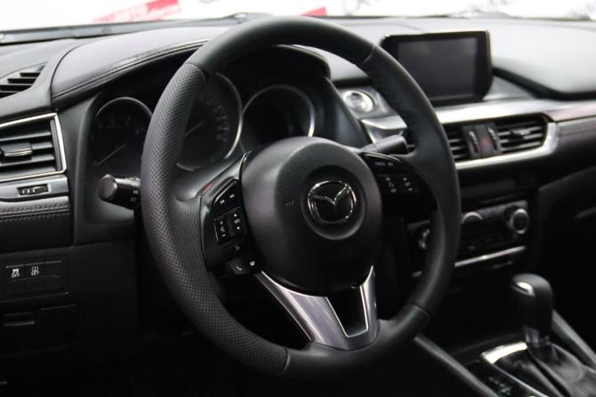 Mazda 6 III (GJ) Рестайлинг с пробегом 2016 года, цена 1 845 170 рублей, 191524 км, седан, Автокод Объявления