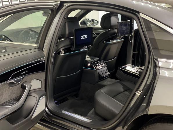 Audi A8 IV (D5) с пробегом 2022 года, цена 8 990 000 рублей, 12820 км, седан, Автокод Объявления