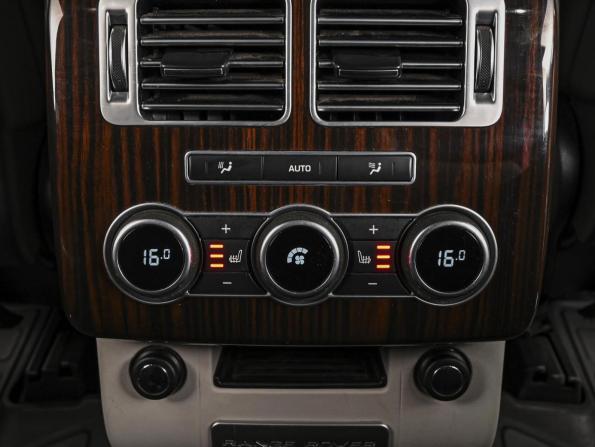 Land Rover Range Rover IV с пробегом 2015 года, цена 4 935 000 рублей, 136526 км, внедорожник, Автокод Объявления