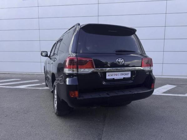Toyota Land Cruiser 200 Series Рестайлинг 2 с пробегом 2018 года, цена 4 940 000 рублей, 288134 км, внедорожник, Автокод Объявления