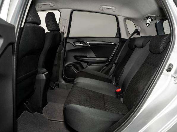 Honda Fit III с пробегом 2016 года, цена 849 500 рублей, 188752 км, хэтчбек, Автокод Объявления