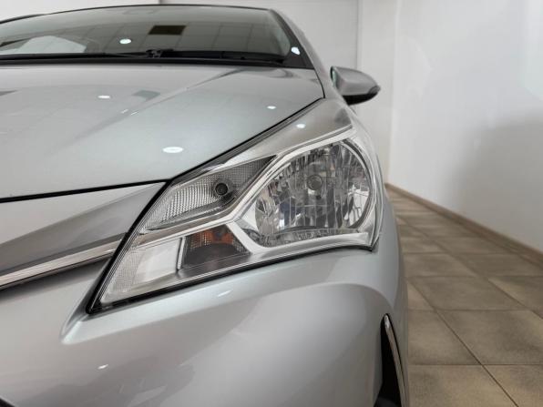 Toyota Vitz III (XP130) Рестайлинг с пробегом 2019 года, цена 1 100 000 рублей, 89988 км, хэтчбек, Автокод Объявления