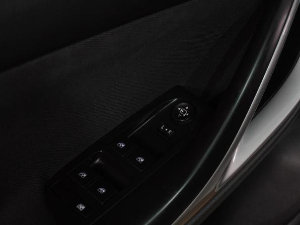 Opel Astra K Рестайлинг с пробегом 2019 года, цена 1 289 000 рублей, 136317 км, хэтчбек, Автокод Объявления