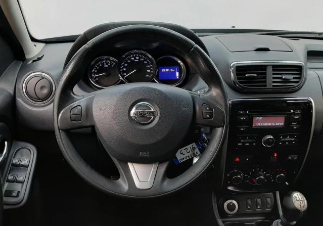 Nissan Terrano III (D10) с пробегом 2017 года, цена 870 000 рублей, 267813 км, внедорожник, Автокод Объявления