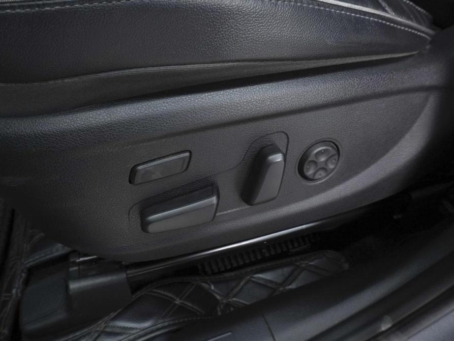 Hyundai Santa Fe IV Рестайлинг Ростов-на-Дону  - изображение 16