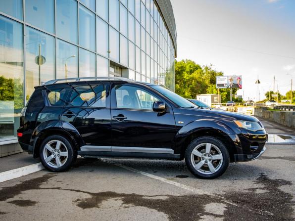 Mitsubishi Outlander II с пробегом 2008 года, цена 898 000 рублей, 328822 км, внедорожник, Автокод Объявления
