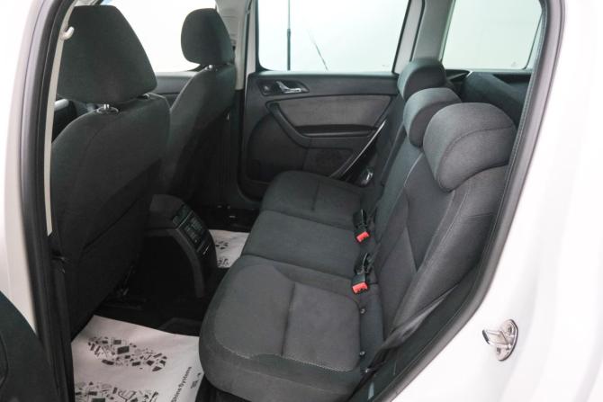 Skoda Yeti I с пробегом 2013 года, цена 909 000 рублей, 155000 км, внедорожник, Автокод Объявления