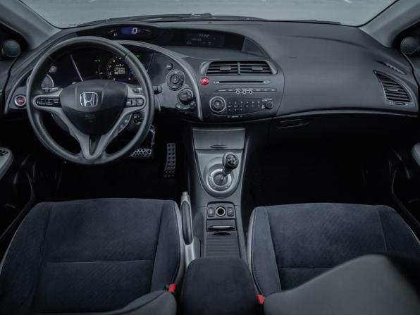 Honda Civic VIII с пробегом 2008 года, цена 675 000 рублей, 131000 км, хэтчбек, Автокод Объявления