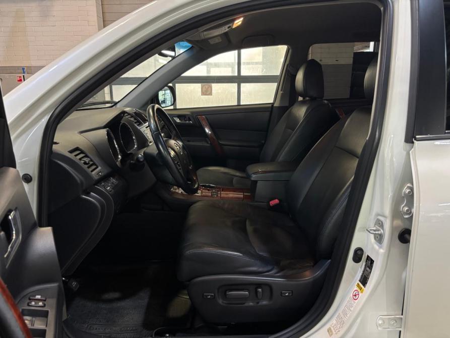 Toyota Highlander II (XU40) Рестайлинг Санкт-Петербург  - изображение 13
