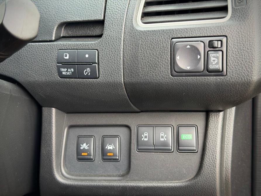 Nissan Serena IV (C26) Иркутск  - изображение 21