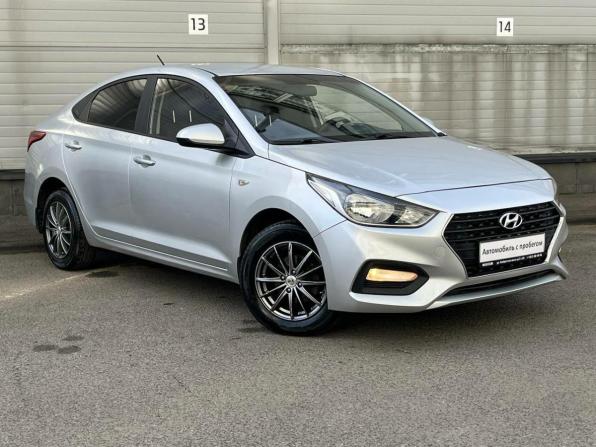 Hyundai Solaris II с пробегом 2017 года, цена 1 149 000 рублей, 102046 км, седан, Автокод Объявления
