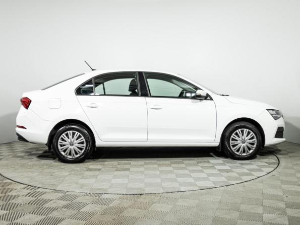Skoda Rapid II с пробегом 2021 года, цена 1 389 700 рублей, 143456 км, лифтбек, Автокод Объявления