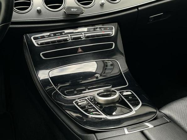 Mercedes-Benz E-Класс V (W213 S213 C238) с пробегом 2019 года, цена 2 329 000 рублей, 165224 км, седан, Автокод Объявления