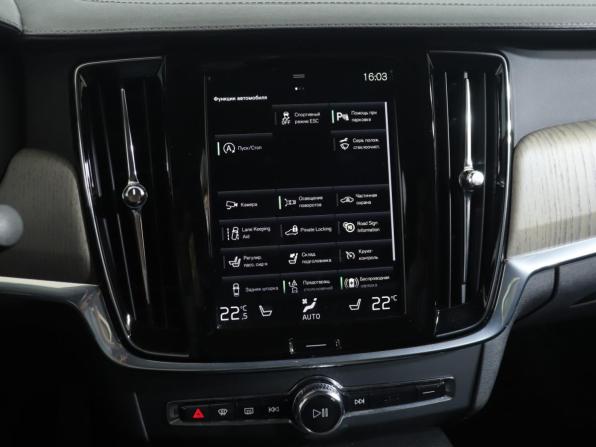 Volvo S90 II Рестайлинг с пробегом 2021 года, цена 3 599 000 рублей, 83400 км, седан, Автокод Объявления