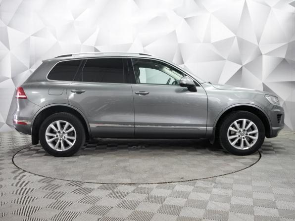 Volkswagen Touareg II Рестайлинг с пробегом 2015 года, цена 2 898 000 рублей, 129399 км, внедорожник, Автокод Объявления